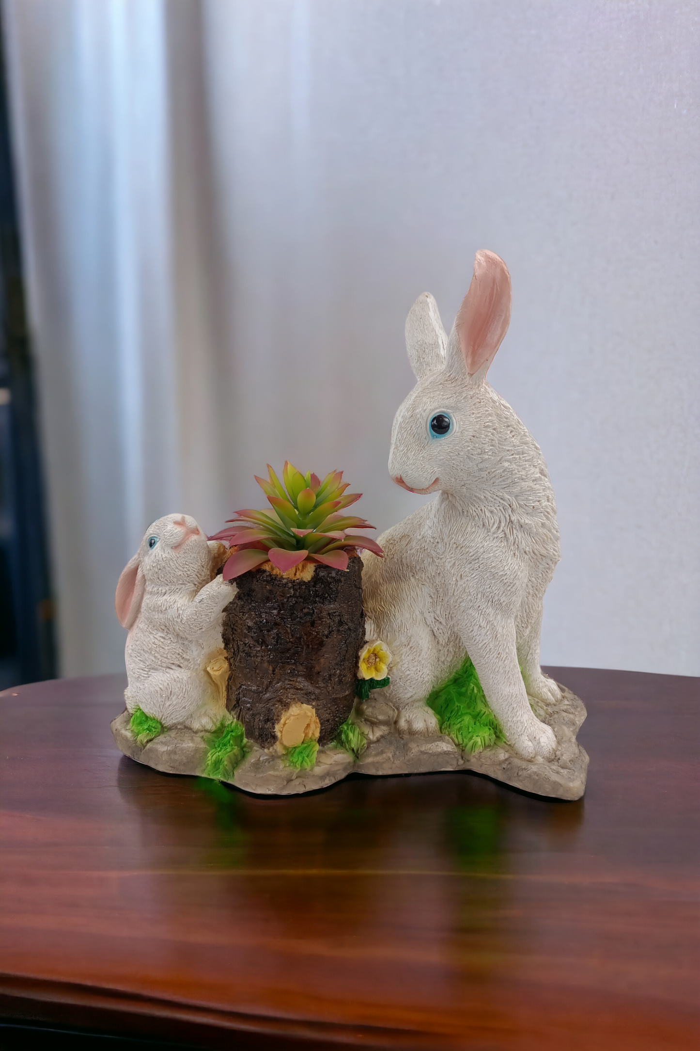 Maceta Decorativa Conejo de Resina 29 cm | Figura de Conejo con Maceta para Jardín, Terraza y Hogar | Adorno Ornamental Artesanal