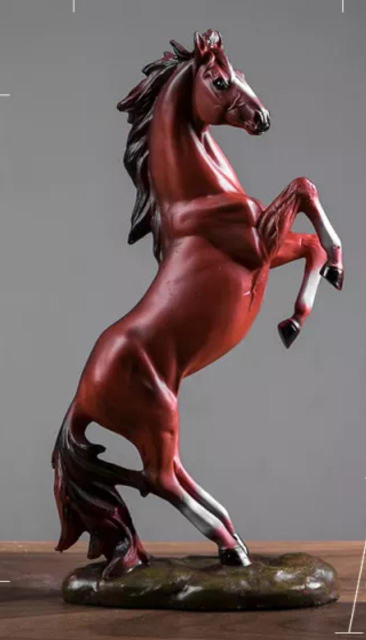 Caballo relinchando figuras decorativas para escritorio interior resina.