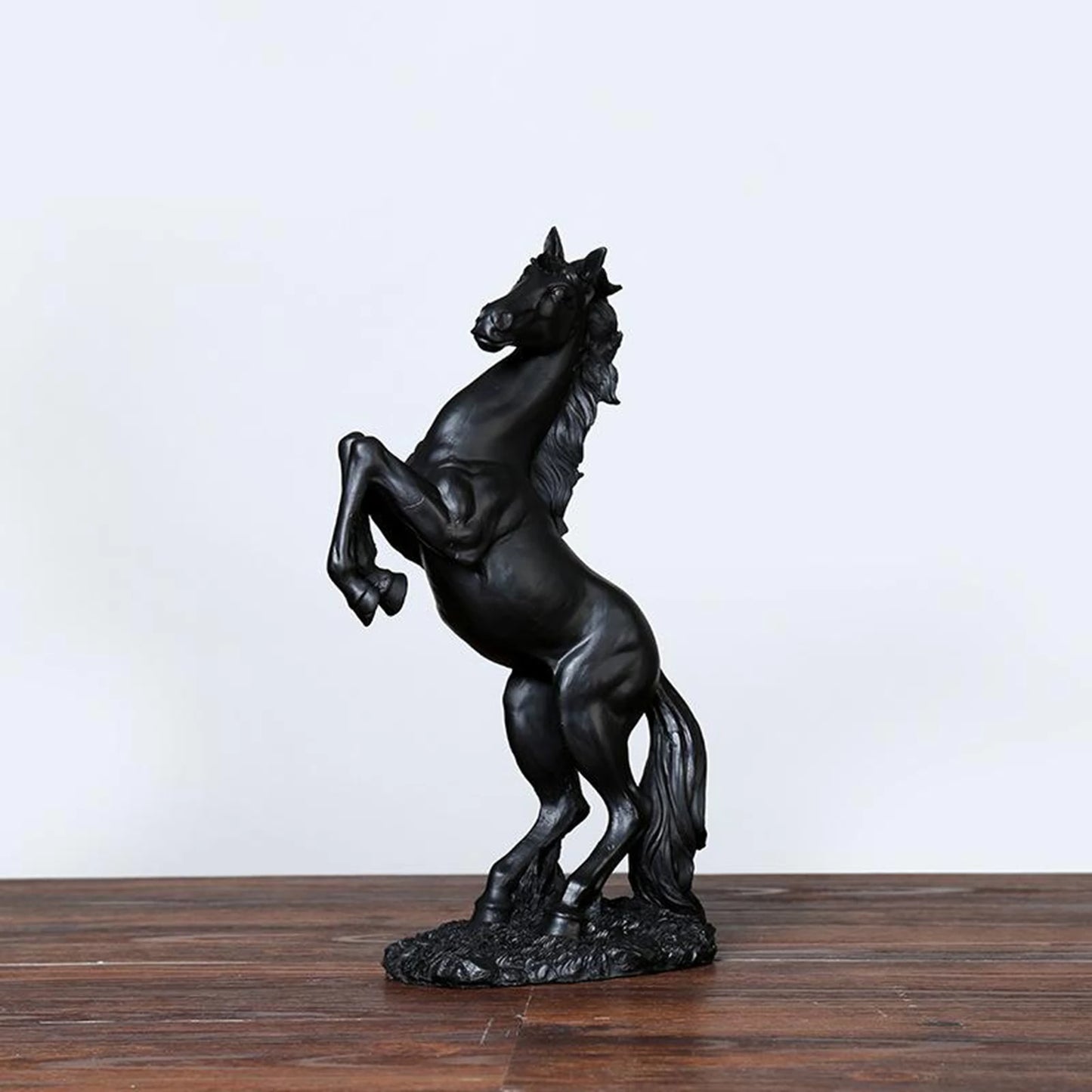 Caballo relinchando figuras decorativas para escritorio interior resina.
