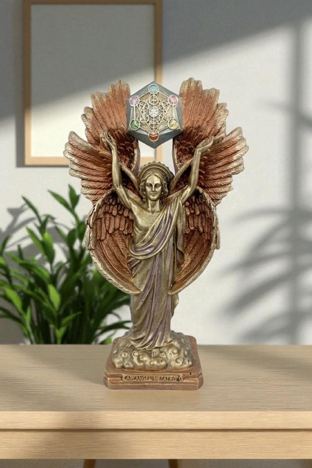 Arcángel Metatrón con Cubo de Metatrón – Figura Espiritual de Resina 30 cm | Protección, Energía y Geometría Sagrada