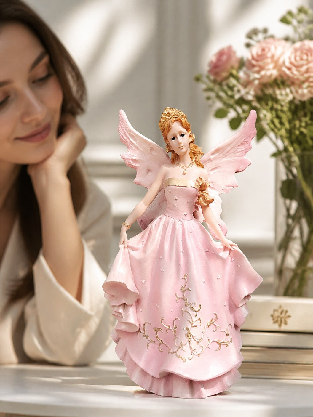Escultura Decorativa de Quinceañera en Resina Fina
