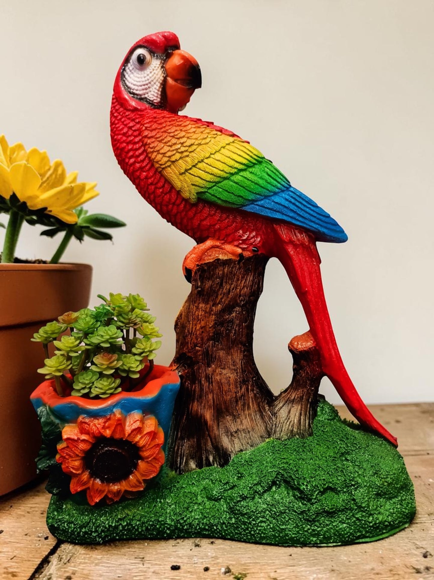 Figura escultura decorativa para jardín - Maceta guacamaya decoracion de anterior - Maceta para suculentas