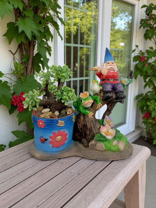 Maceta Decorativa Duende Músico con Animales – Fantasía Natural Artesanal
