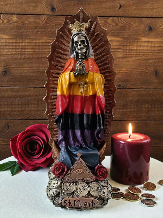 Santa Muerte estilo Virgen María – Protección y Fe en una sola pieza