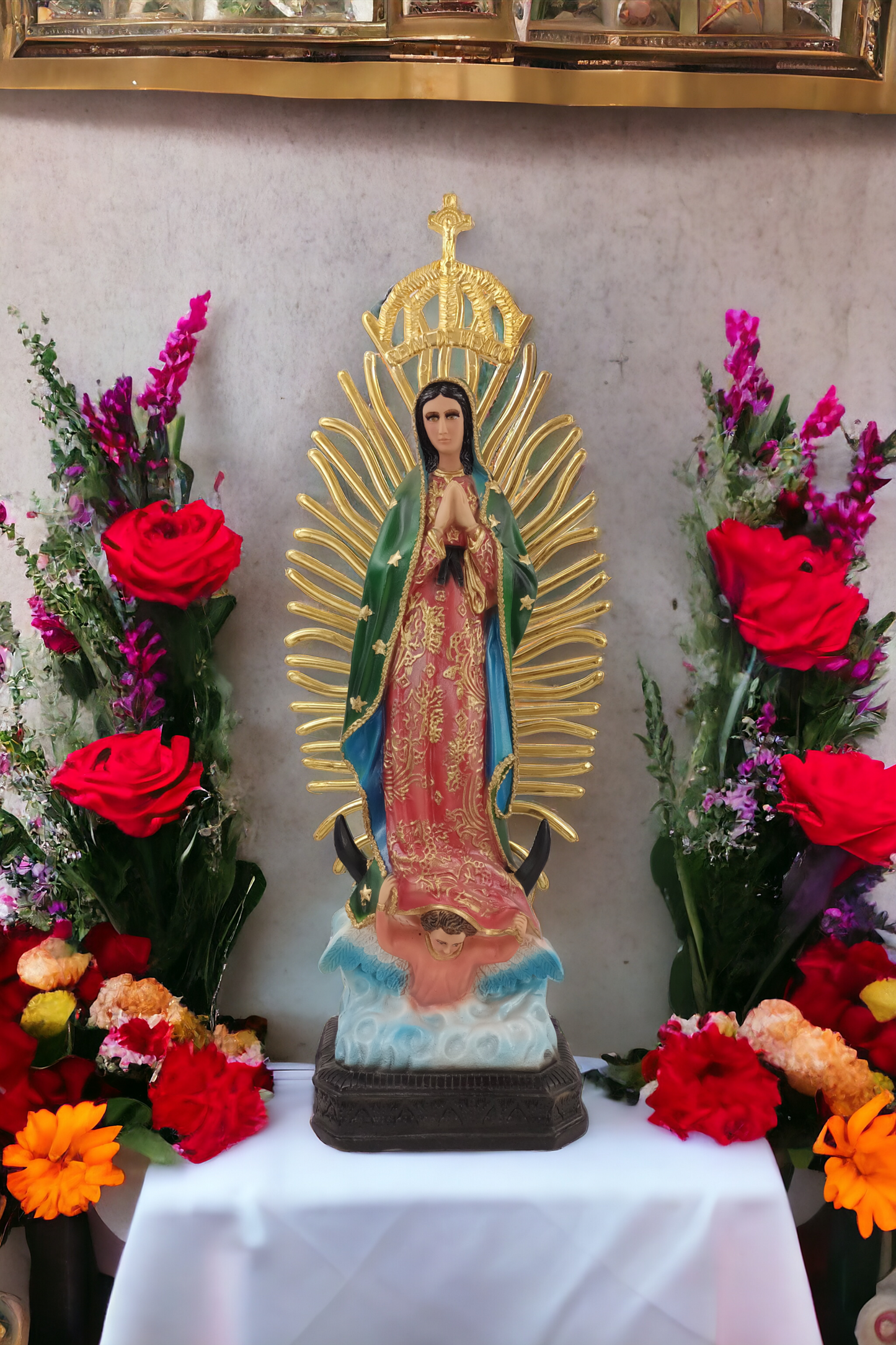 Virgen de Guadalupe de Resina, 50 cm de Altura, con Resplandor, Acabado Tradicional