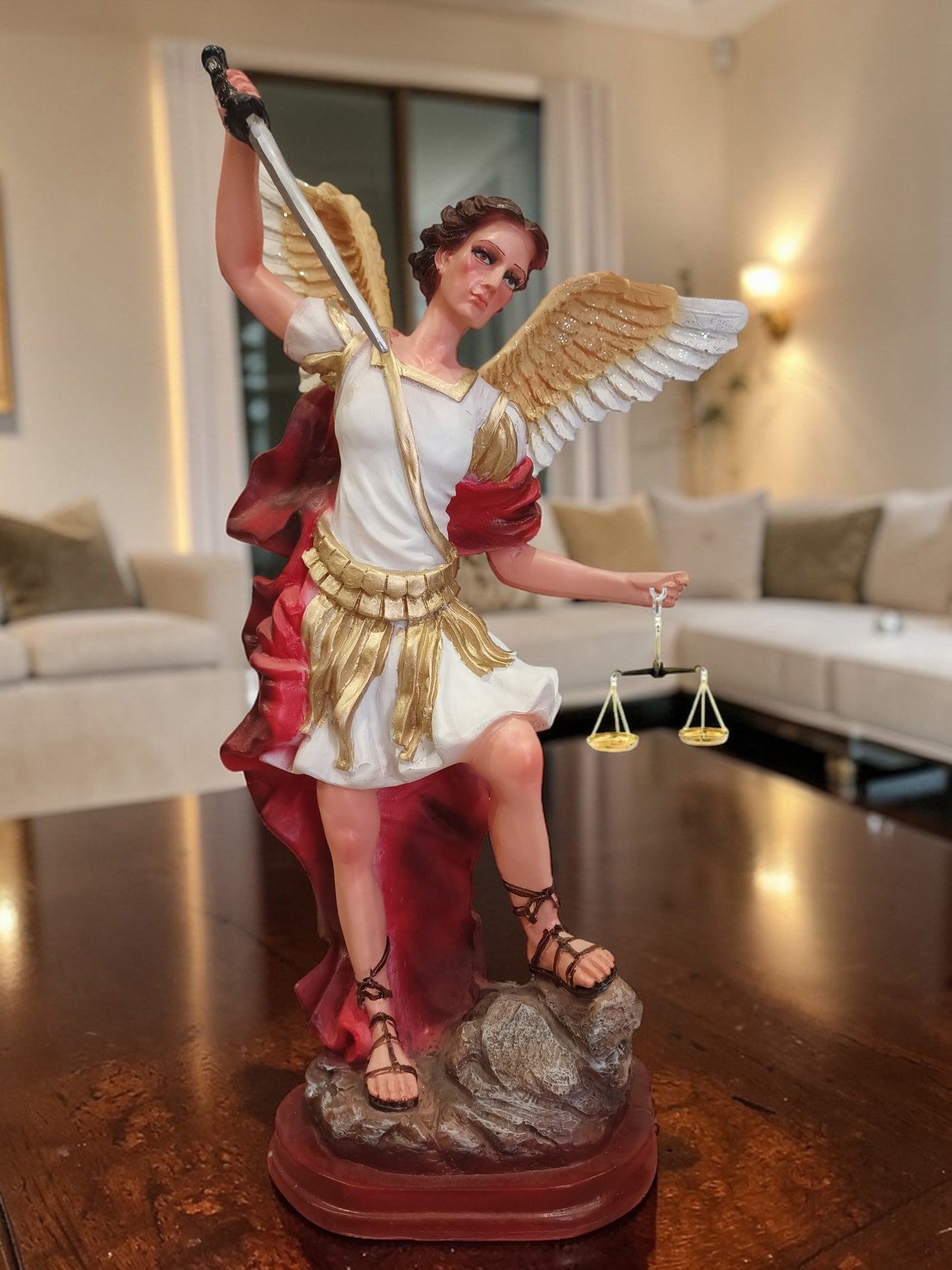 San Miguel Arcángel Triunfador 50 cm con espada y balanza sin diablo sin maligno