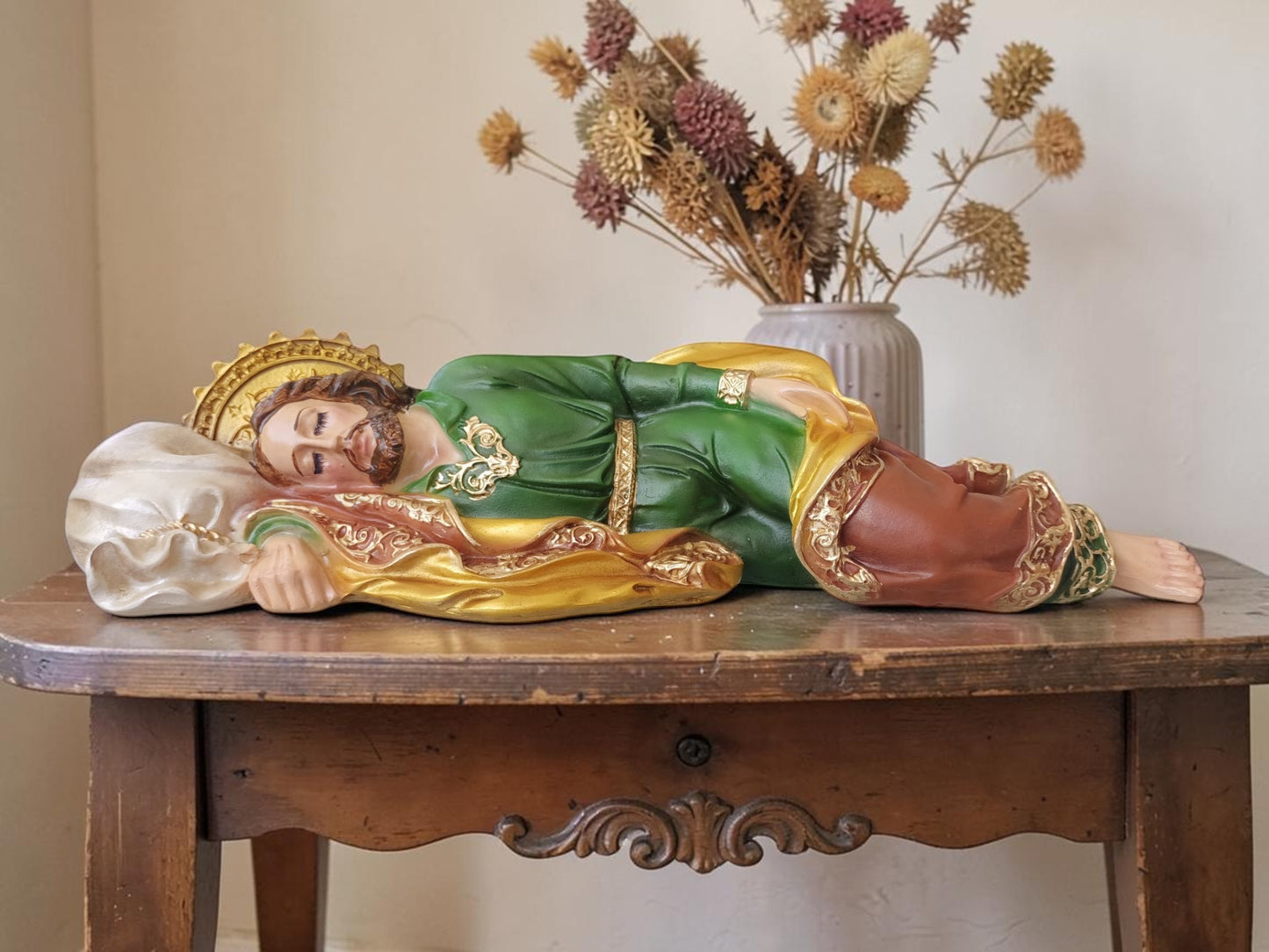 San José Dormido – Guardián de los Sueños y las Soluciones Divinas