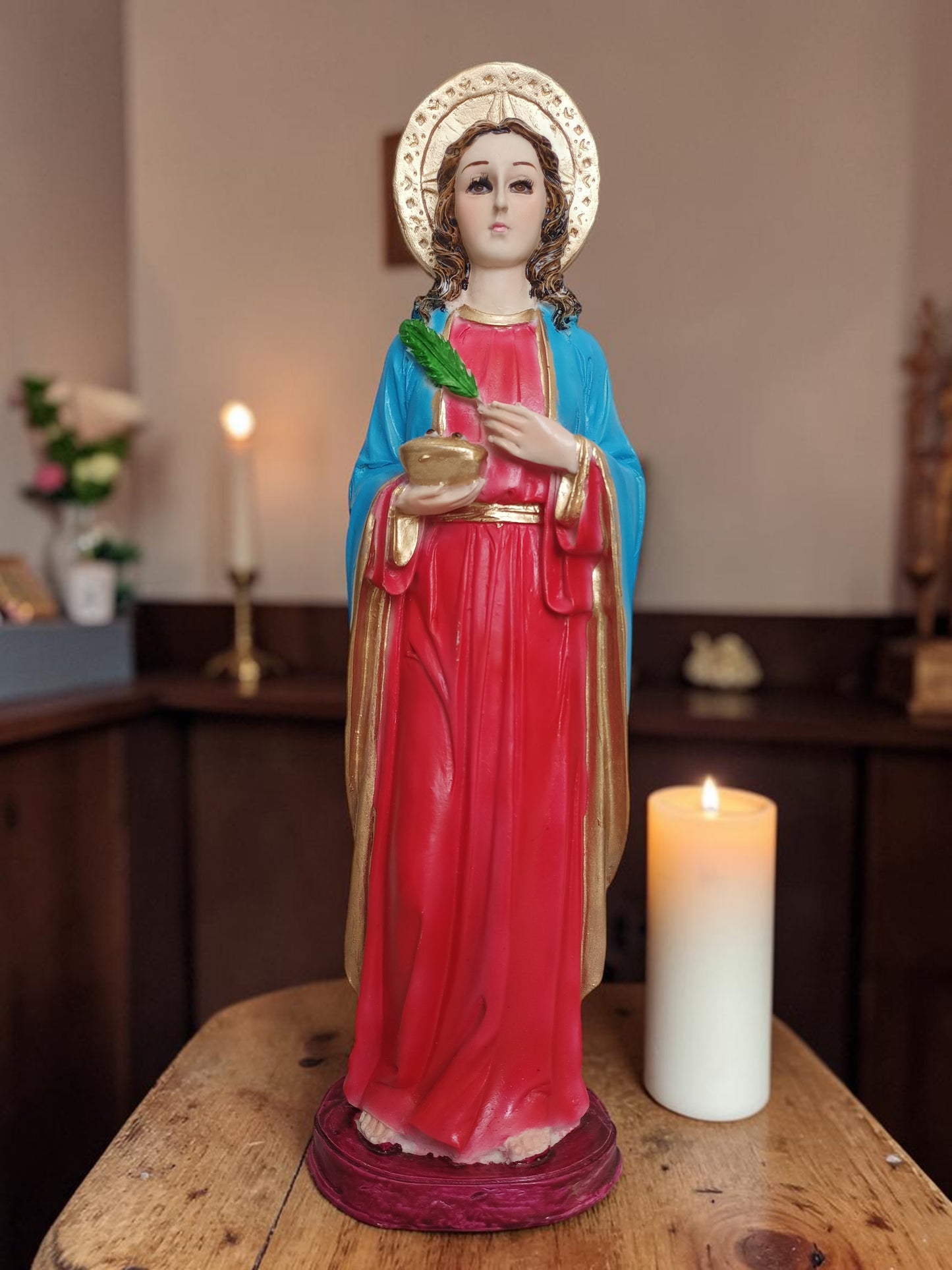 Virgen de Santa Lucía – Luz Divina y Protección para tu Hogar (32 cm)