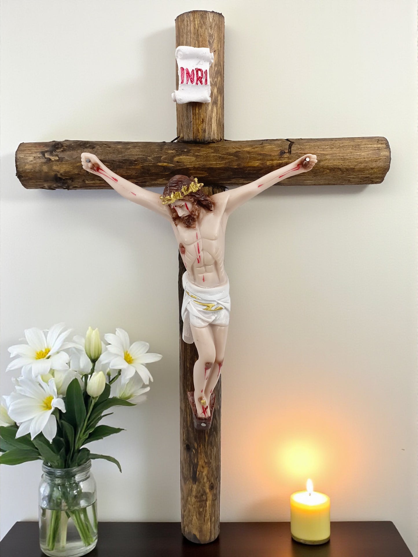 Cristo con tronco cruz religión 50 cm