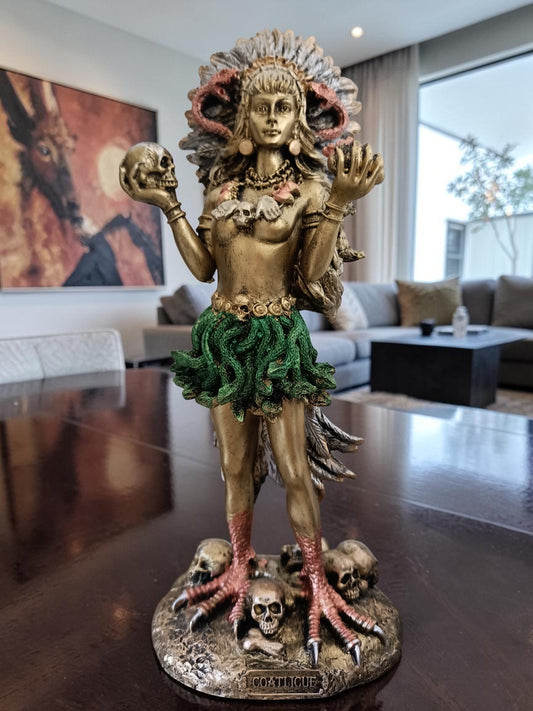 Coatlicue – Diosa Azteca de la Vida y la Muerte | Figura Decorativa en Resina 24 cm