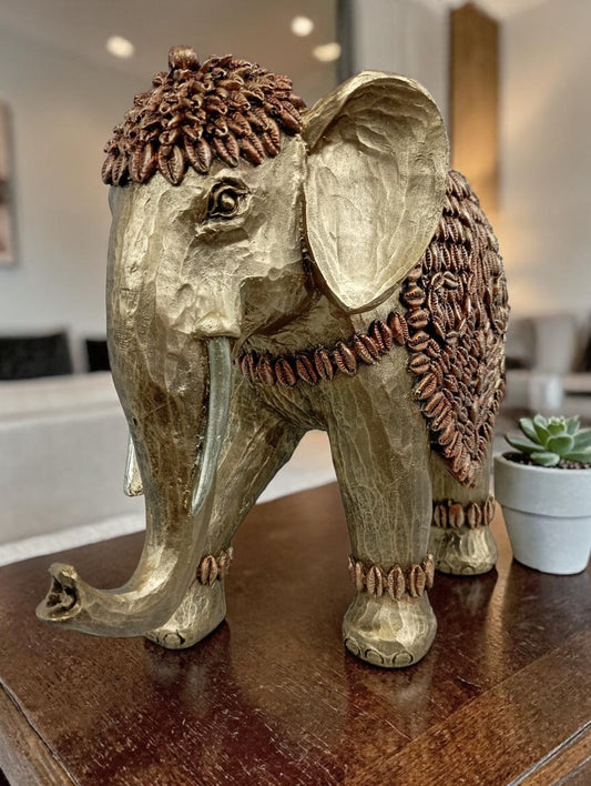 Elefante Artesanal de la Abundancia con Detalles Étnicos – Prosperidad, Protección y Elegancia