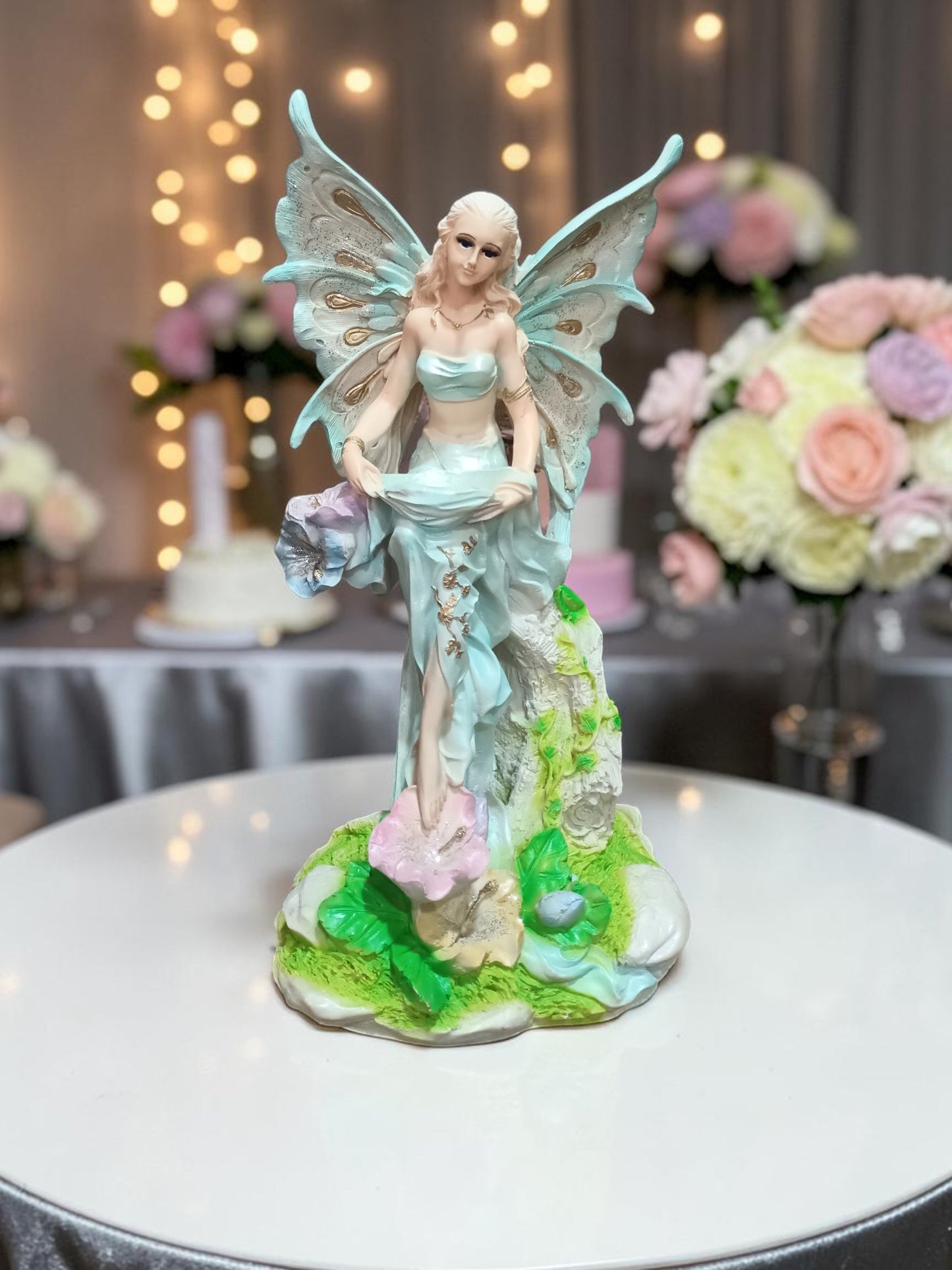 Escultura de Hada Mística (45 cm) – Elegancia, Detalle Artesanal y Magia para tu Hogar