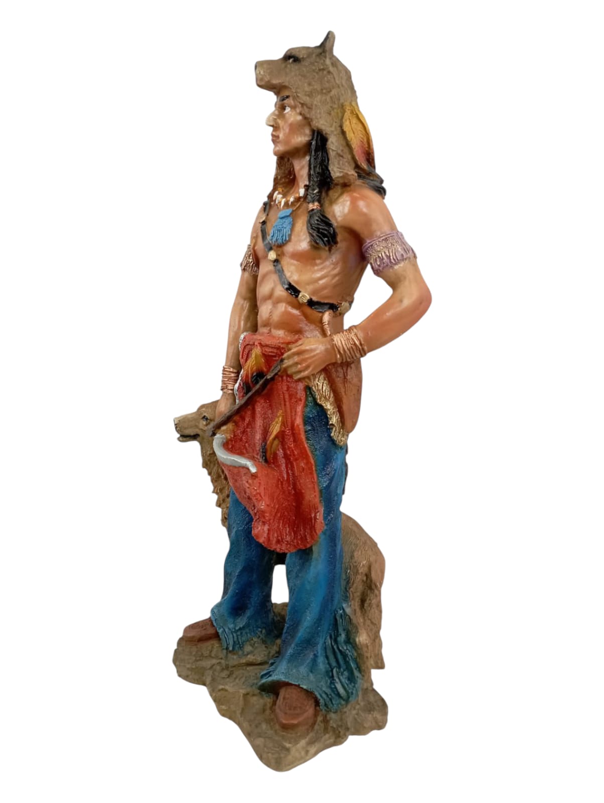 Guerrero Indio Nativo Americano con Lobo – Escultura Decorativa de Resina 40 cm | Fuerza, Espíritu y Protección