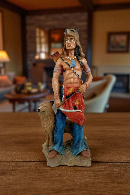 Guerrero Indio Nativo Americano con Lobo – Escultura Decorativa de Resina 40 cm | Fuerza, Espíritu y Protección