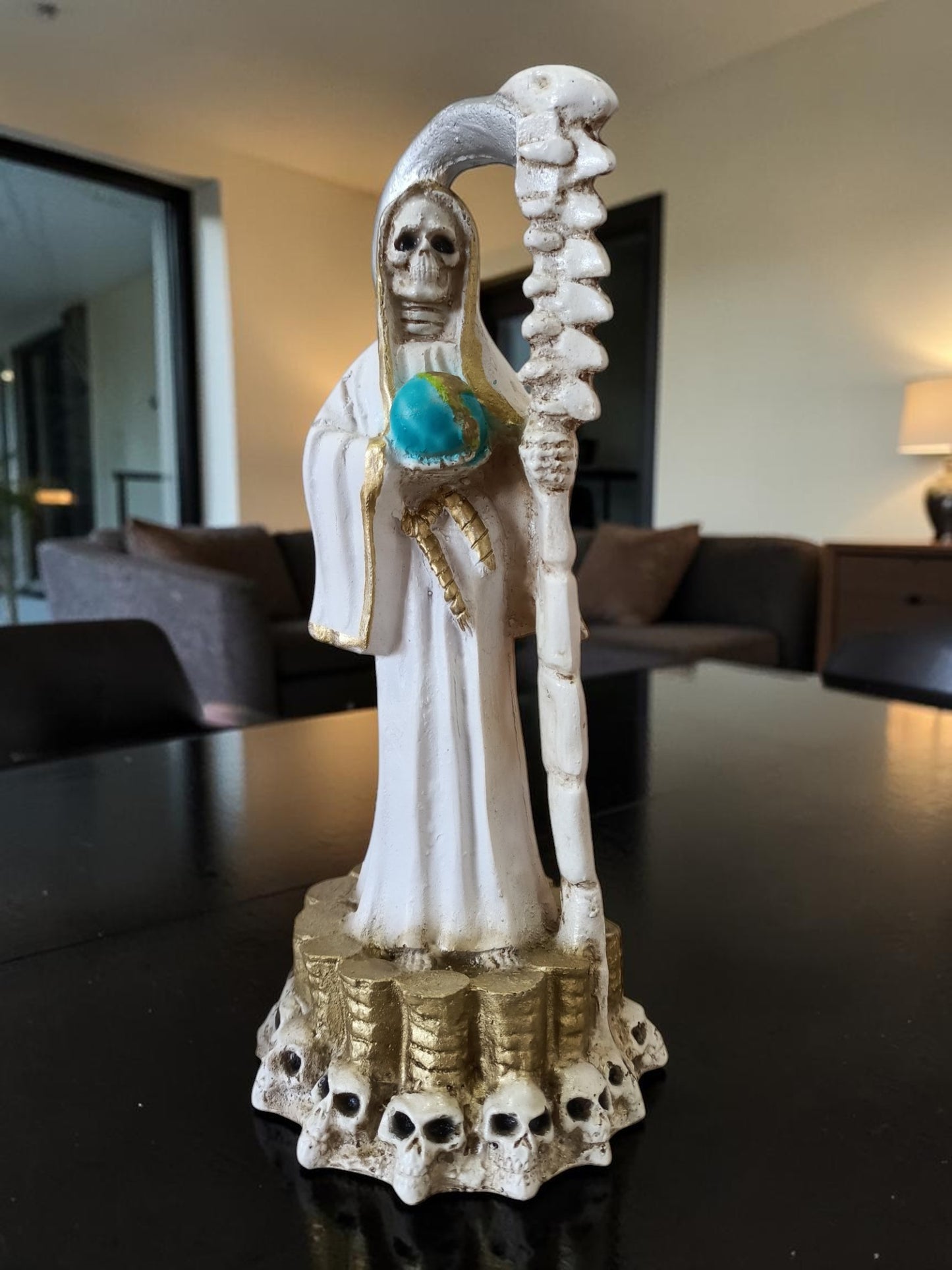 Muerte Belén – Elegancia, Misticismo y Protección que Enamora