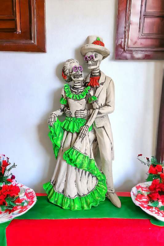 Catrines catrinas decorativas hechas a mano mexicanos artesanales novios parejas