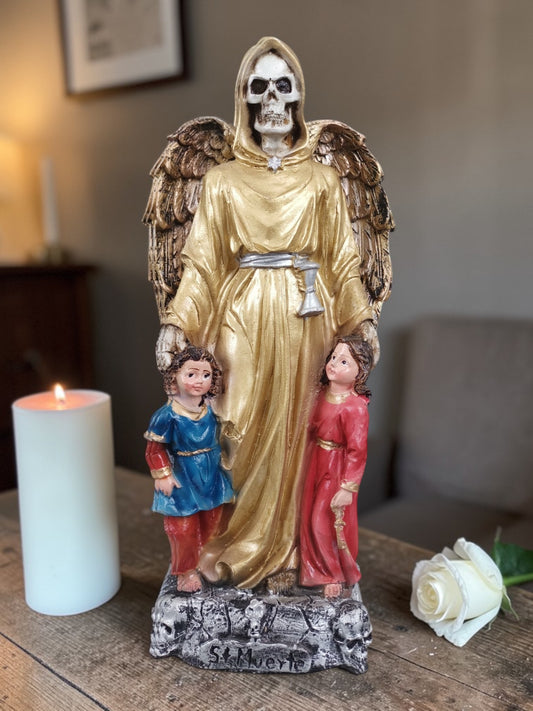 Santa Muerte de la Guarda – Protección Divina para tu Hogar y Familia